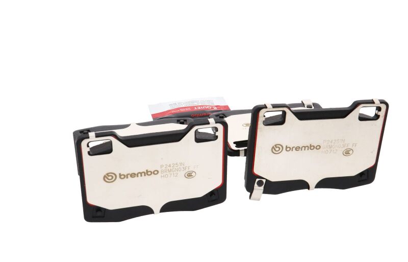 Brembo OE 20-22 Ford Mustang PRIME Ceramic Brake Pad - Rear-thumbmail-3