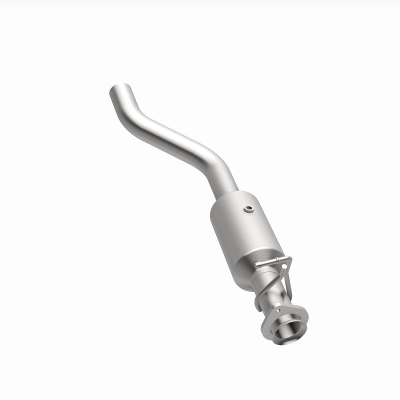 MagnaFlow 22-24 Ford F-650 V8 7.3L Underbody Direct Fit Catalytic Converter-thumbmail-4
