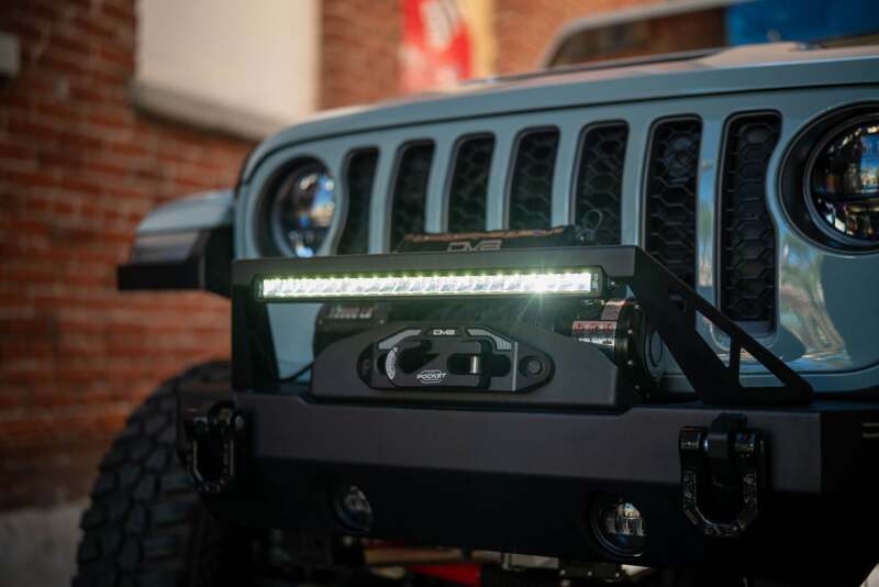 DV8 Offroad 20in Halo Elite Single Row Light Bar with Accent Light - White/Amber-thumbmail-4