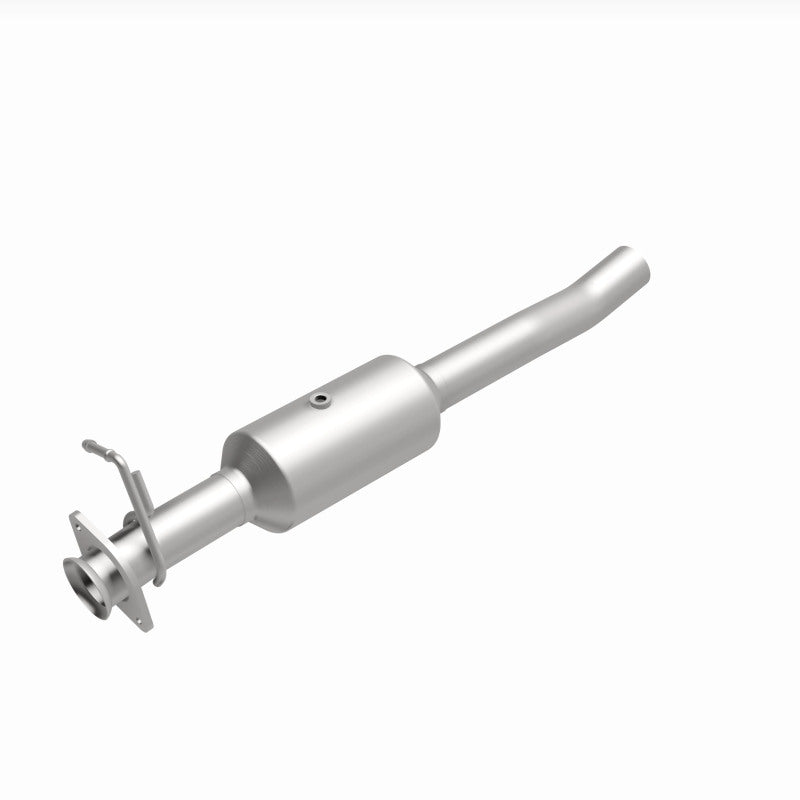 MagnaFlow 16-19 Ford F-650 V10 6.8L Underbody Direct Fit Catalytic Converter-thumbmail-3