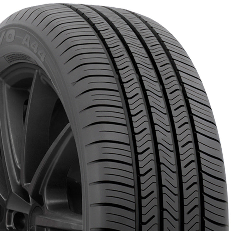Toyo Open Country A44 Tire - 235/55R20 102V (TL)-thumbmail-1