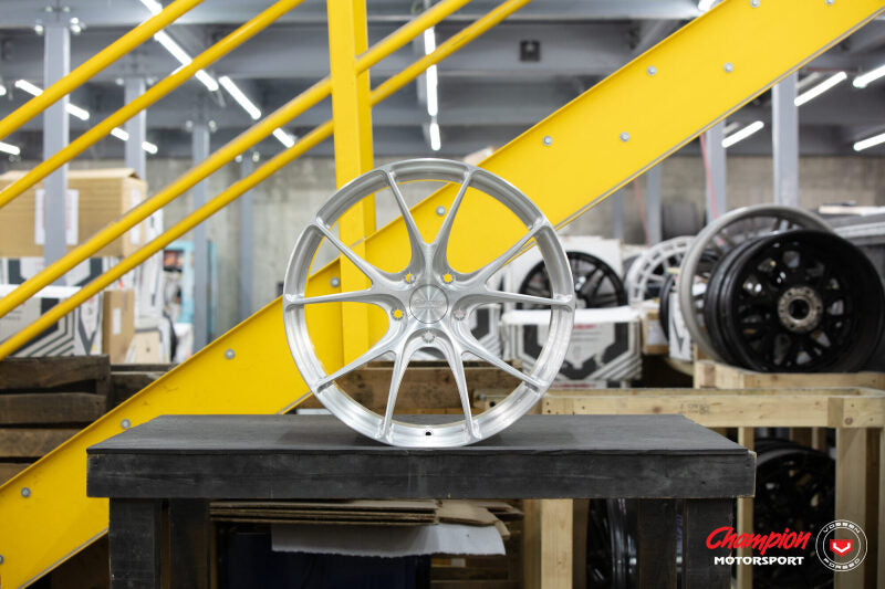 Vossen X Champion RS74 21X11.5 / ET58 / 5X130 / Brushed Gloss Clear Wheel / Taycan - Rear-thumbmail-1
