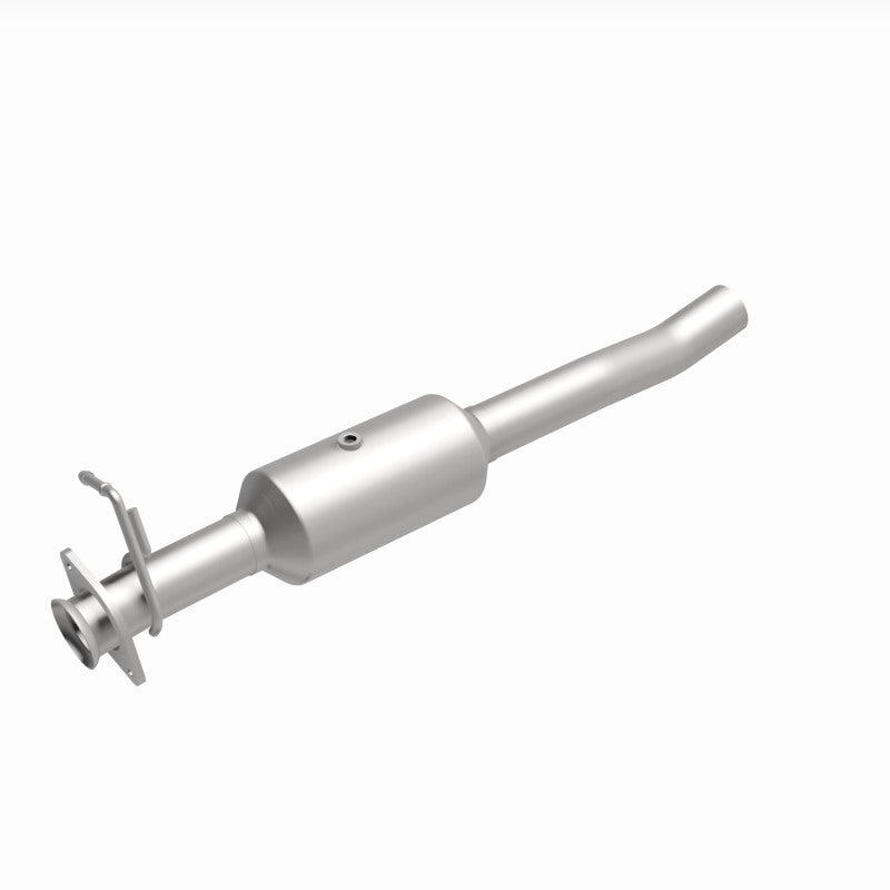 MagnaFlow 16-19 Ford F-650 V10 6.8L Underbody Direct Fit Catalytic Converter-thumbmail-4