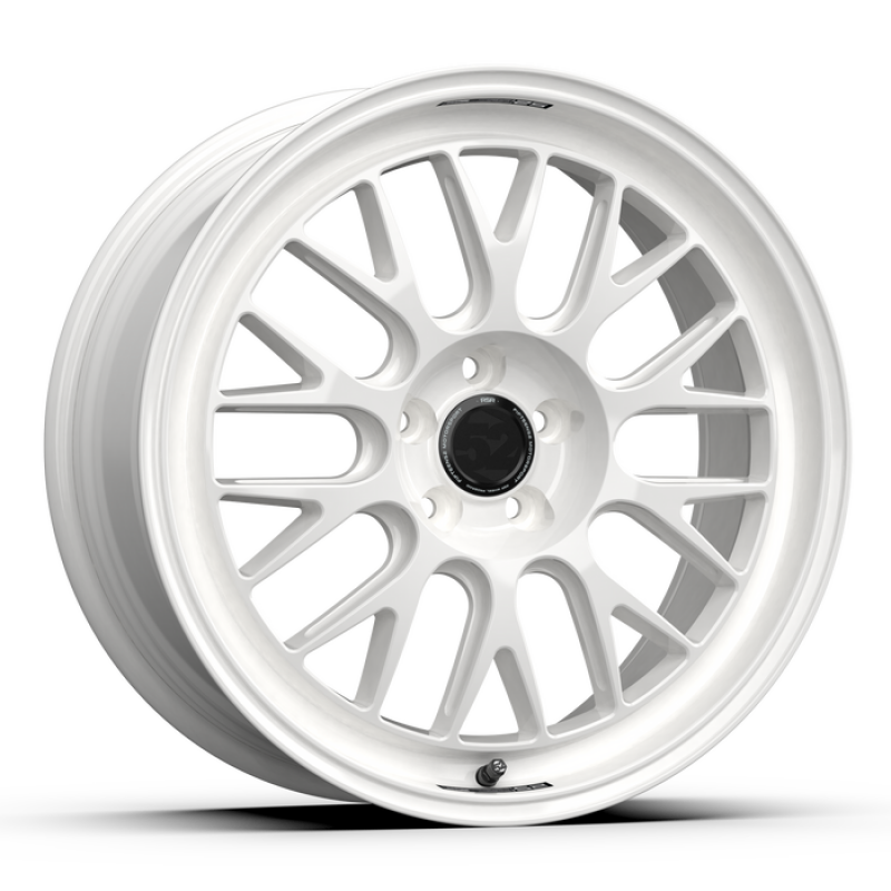 fifteen52 Holeshot RSR 19x9.5 5x114.3 38mm ET 73.1mm Center Bore Rally White-thumbmail-2