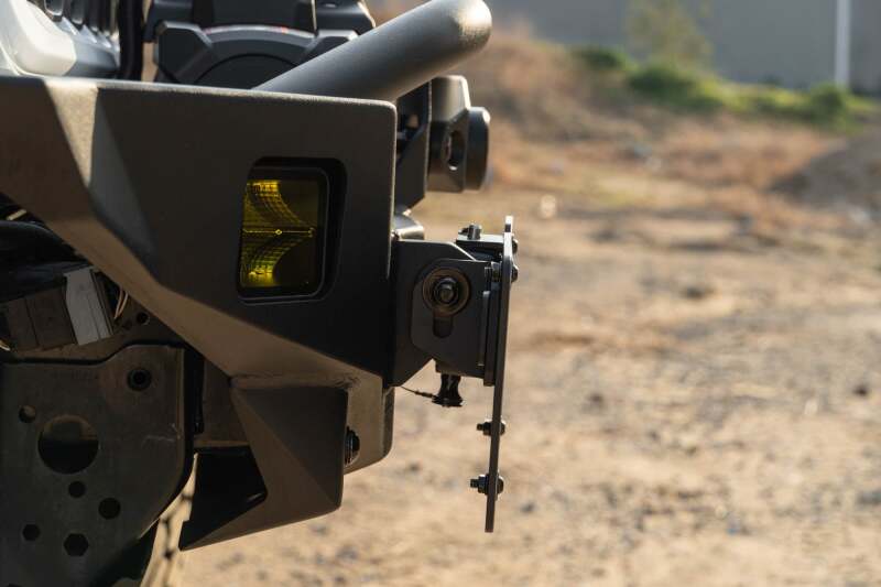 DV8 Offroad Universal Quick Release D-Ring License Plate Mount-thumbmail-6