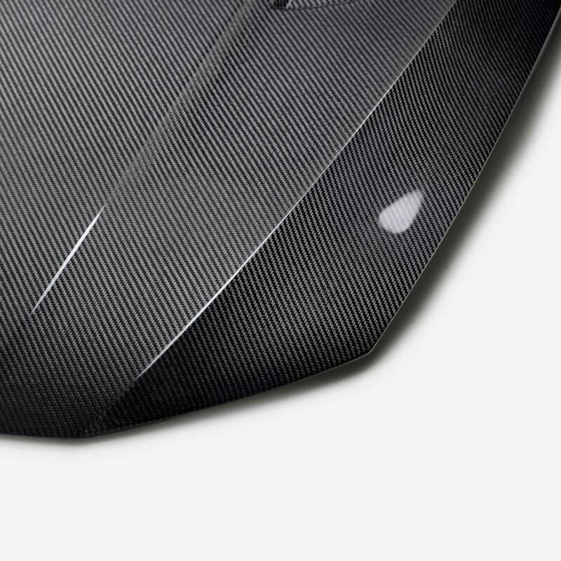 Seibon 22-23 Volkswagen Golf GTI/R  TM-Style Carbon Fiber Hood-thumbmail-3