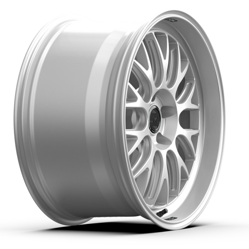 fifteen52 Holeshot RSR 20x11 5x120 43mm ET 72.56mm Center Bore Radiant Silver-thumbmail-1