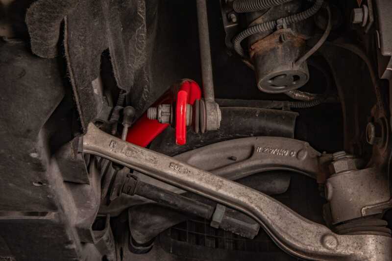 UMI 16-24 Chevrolet Camaro Suspension Stabilizer Bar - Red-thumbmail-2