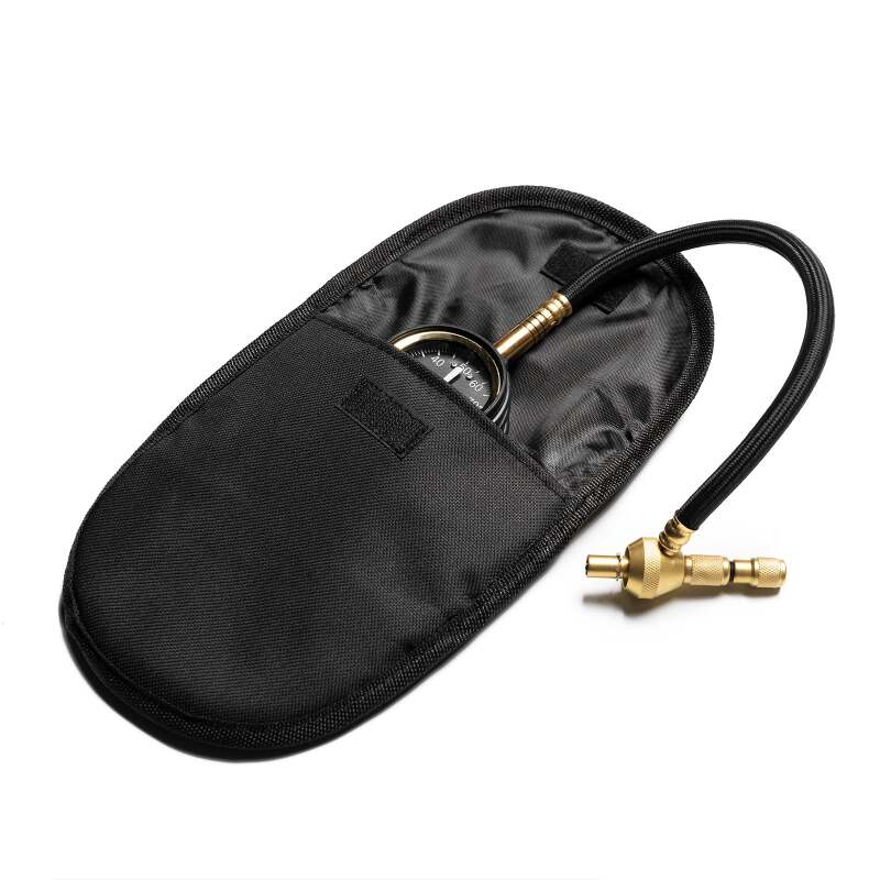 Method Brass Air Deflator Gauge 0-60 PSI - Black-thumbmail-2