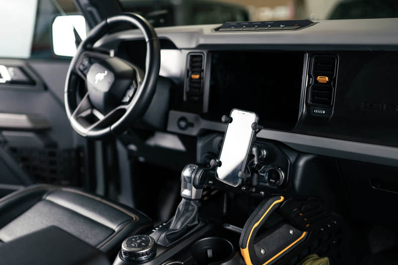 DV8 21-23 Ford Bronco Center Console Molle Panels & Bridge-thumbmail-5