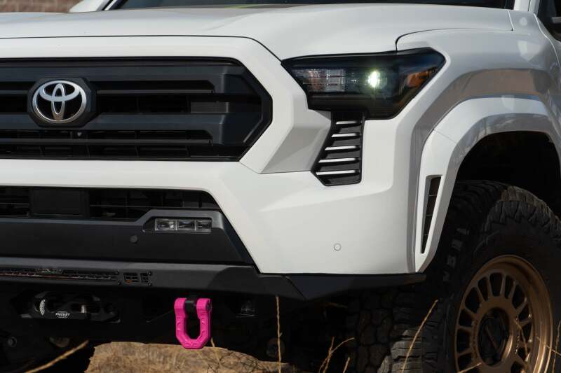 DV8 Offroad D-Rings Pair-thumbmail-9