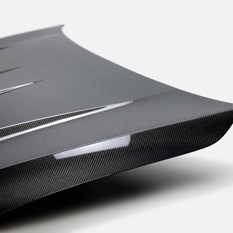 Seibon 2022-2023 Volkswagen Golf GTI/R DV-Style Carbon Fiber Hood-thumbmail-3