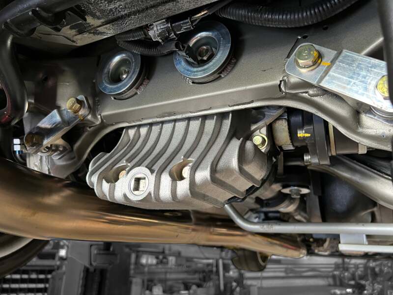 Greddy Nissan Z33/Z34 High Capacity Differential Cover-thumbmail-4