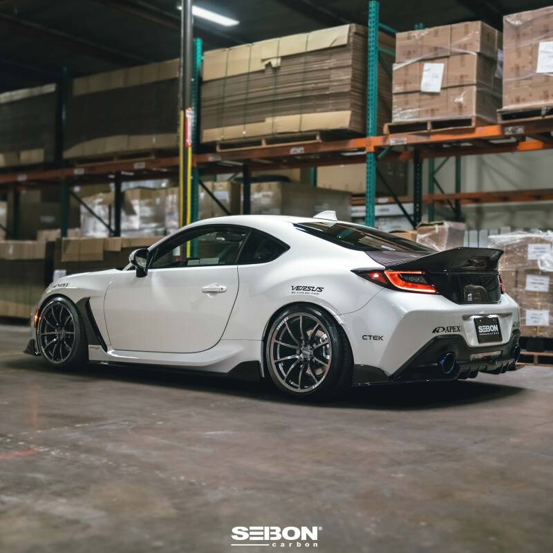 Seibon 2022+ Toyota GR86 / Subaru BRZ C-Style Carbon Fiber Trunk Lid-thumbmail-4