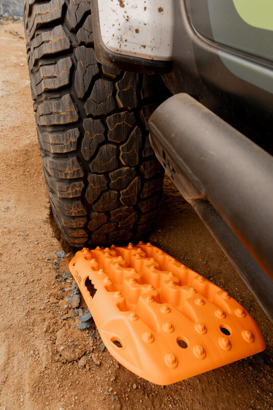 DV8 Offroad DV8 Xtract Mini Traction Board | Pair | Orange-thumbmail-5