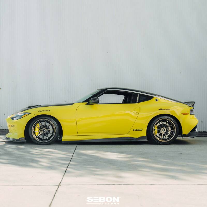 Seibon 2023+ Nissan Z MB-Style Carbon Fiber Side Skirt-thumbmail-2