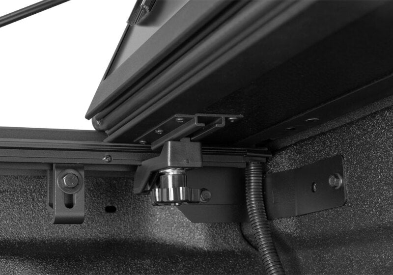 BAK 15-22 GMC Canyon/Chevy Colorado 5.2ft. Bed BAKFlip MX4 TS-thumbmail-12