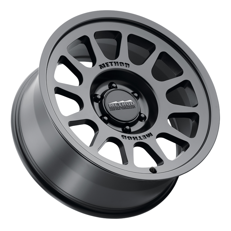 Method MR703 Bead Grip HD 18x9 +40mm Offset 6x5.5 95.25mm CB Matte Black Wheel-thumbmail-3