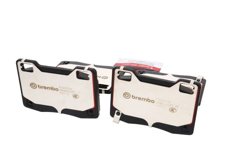 Brembo OE 20-22 Ford Mustang PRIME Ceramic Brake Pad - Rear-thumbmail-15