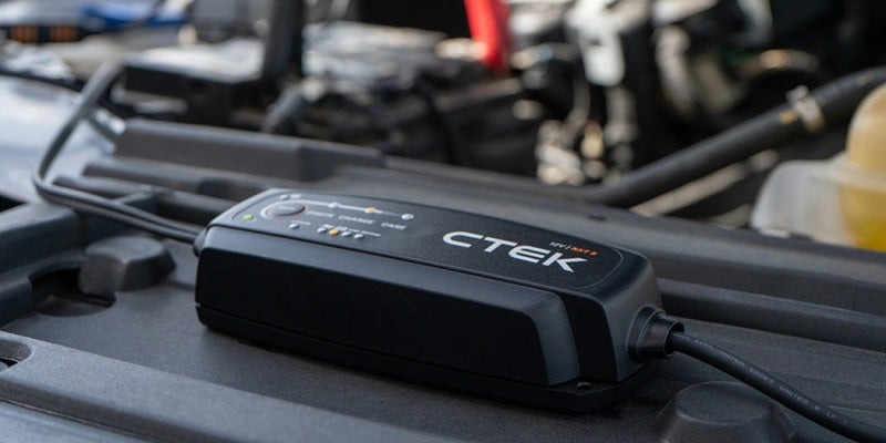 CTEK Battery Charger - 4.3A NXT 5 NA - 12V-thumbmail-2
