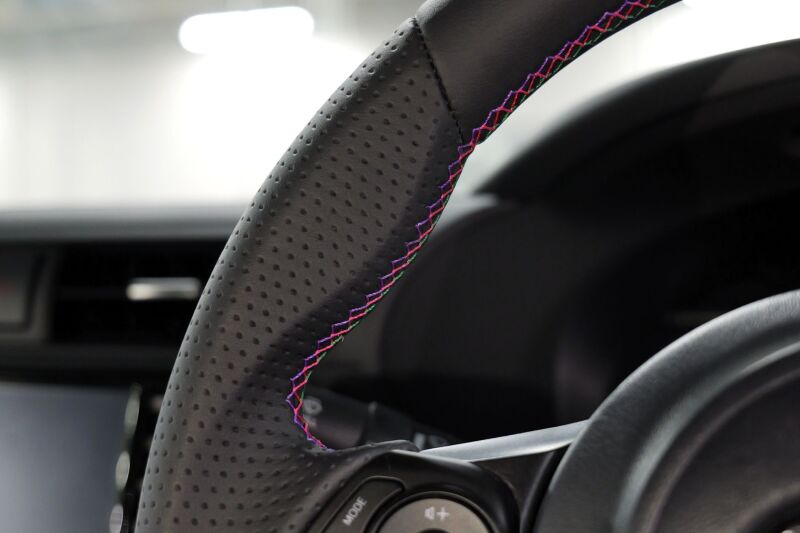 HKS Subaru BRZ ZN(D)8/ZN(C)6E Replacement Steering Wheel-thumbmail-4