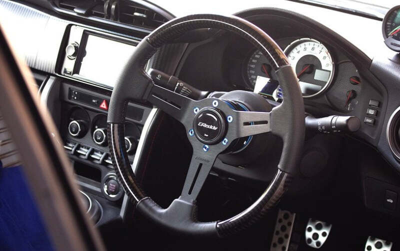 GReddy Sports Steering Wheel - Carbon-thumbmail-7