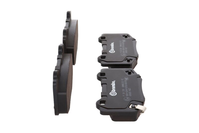 Brembo OE 15-22 Ford Mustang PRIME Low-Met Brake Pad - Rear-thumbmail-16