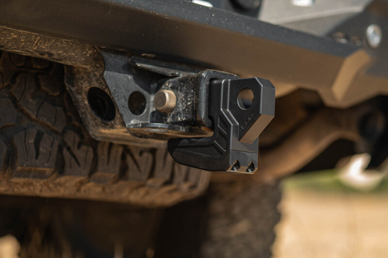 DV8 Universal Hitch Skid Plate - Black-thumbmail-7