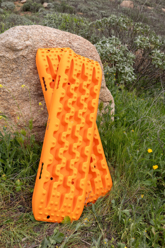 DV8 Offroad DV8 Xtract Traction Boards | Pair | Orange-thumbmail-3