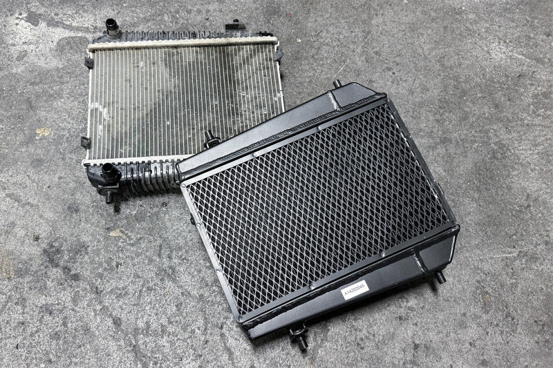 CSF BMW G8X M3/M4/M2 High-Performance Auxiliary Radiator - Single Radiator-thumbmail-9