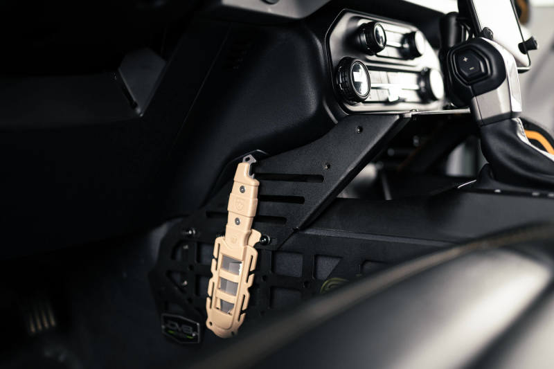 DV8 21-23 Ford Bronco Center Console Molle Panels & Bridge-thumbmail-12