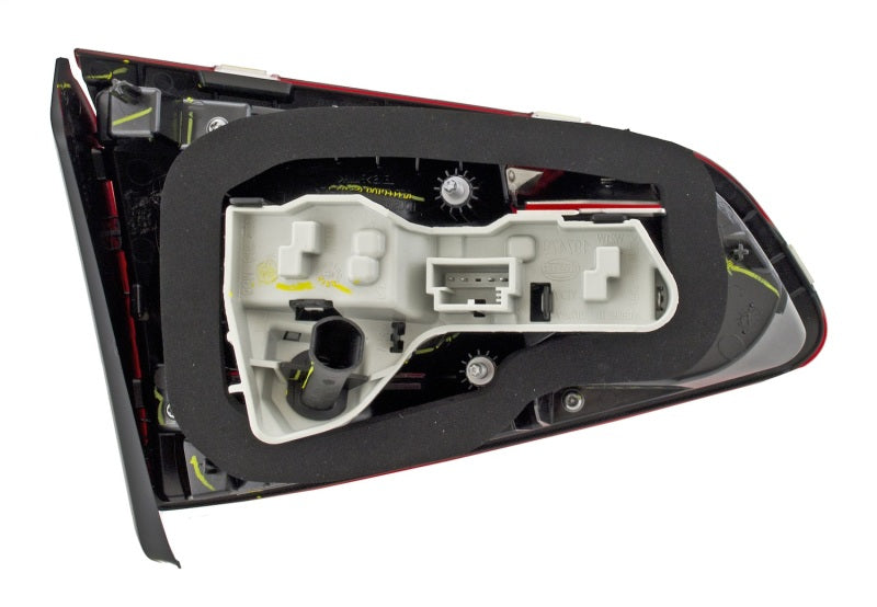 Hella 2015-2016 Volkswagen Golf Right Inner Tail Light-thumbmail-12