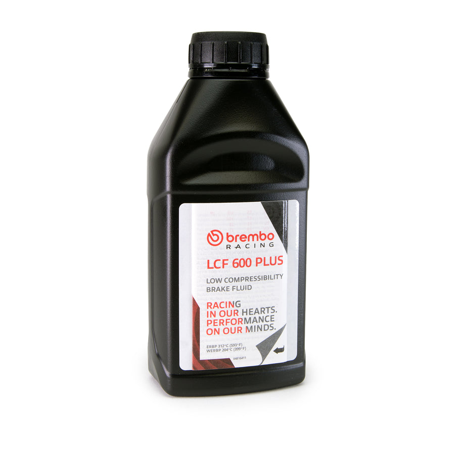 Brembo LCF 600 Plus brake fluid 500ml — angle view