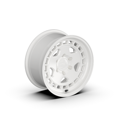 fifteen52 Turbomac HD Classic 16x8 / 6x139.7 BP / 0 ET / 106.2 CB / 4.5 BS / Classic White Wheel