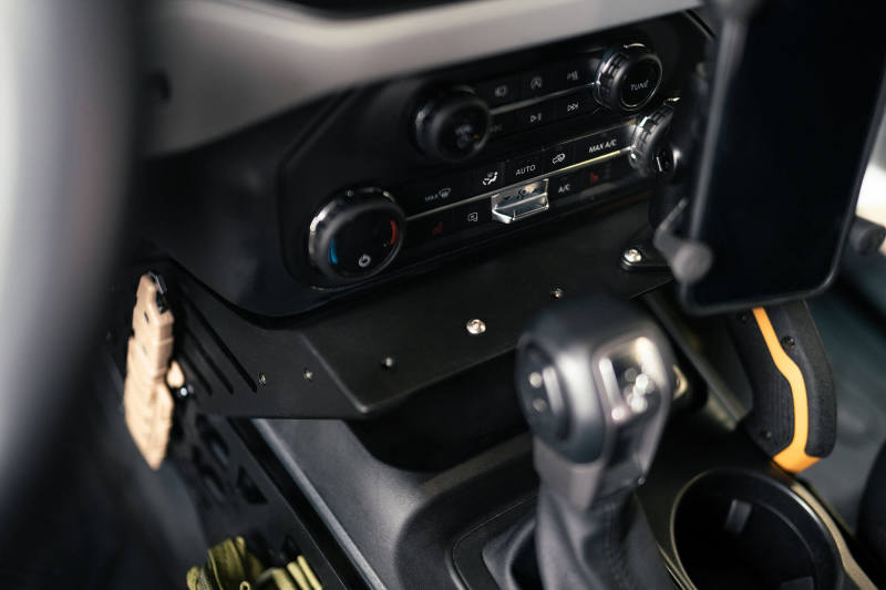 DV8 21-23 Ford Bronco Center Console Molle Panels & Bridge-thumbmail-13