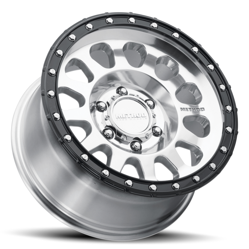 Method MR315 17x8.5 +25mm Offset 8x6.5 130.81mm CB Polished Wheel - Gloss Black Lip-thumbmail-3