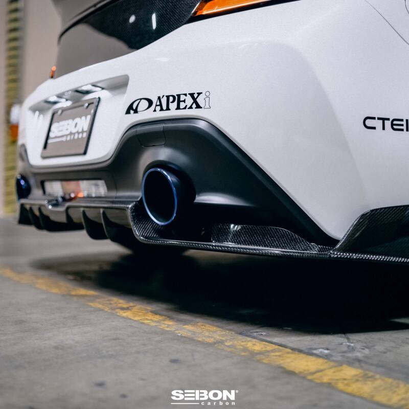 Seibon 2022+ Toyota GR86/Subaru BRZ Carbon Fiber Rear Diffuser Cover-thumbmail-7