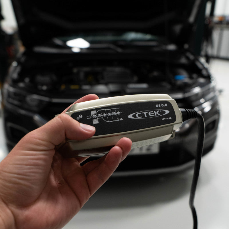 CTEK Battery Charger - US 0.8 - 12V-thumbmail-3