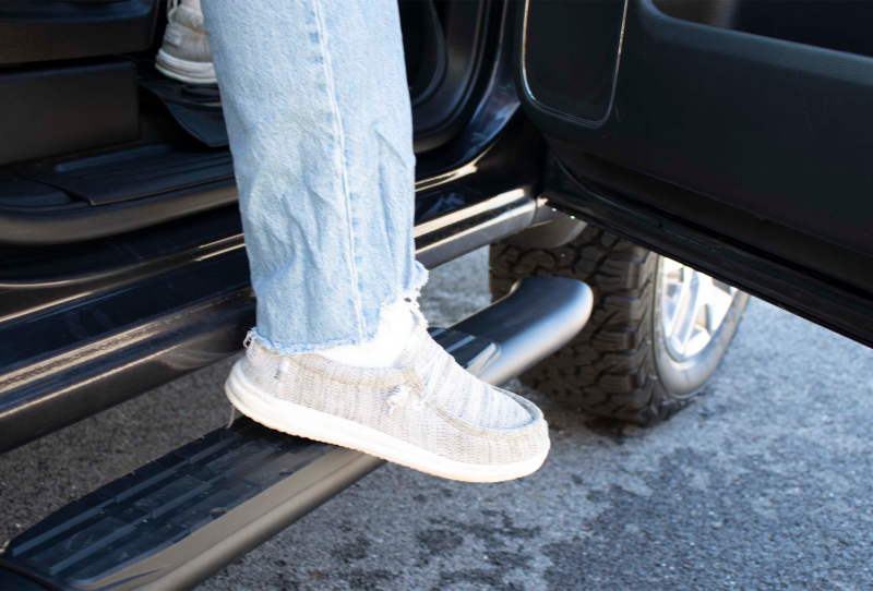 Fishbone Offroad 2019+ Chevrolet Silverado 1500 Double Cab Oval Side Steps - Black Textured-thumbmail-7