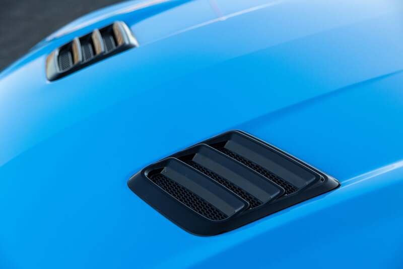 Roush 2018-2023 Mustang Hood Heat Extractors - Gloss Black-thumbmail-2