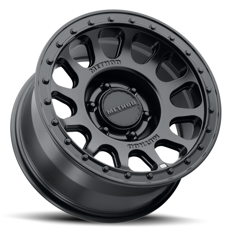 Method MR709 HD Bead Grip 18x 9in / ET12 / 8x6.5 BP / 121.3mm Bore - Black Wheel-thumbmail-3