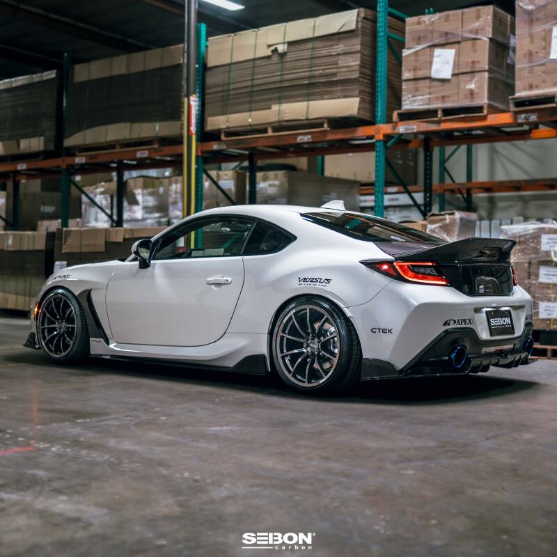 Seibon 22-24 Toyota GR86 / Subaru BRZ 2-Door Coupe Carbon Fiber Fender Trim - Gloss Finish-thumbmail-6