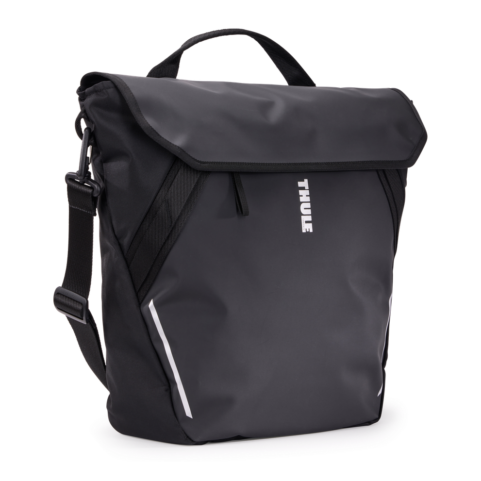 Thule Chasm Courier 22L w/Inlock - Black — MPN 3205468 — product view 2