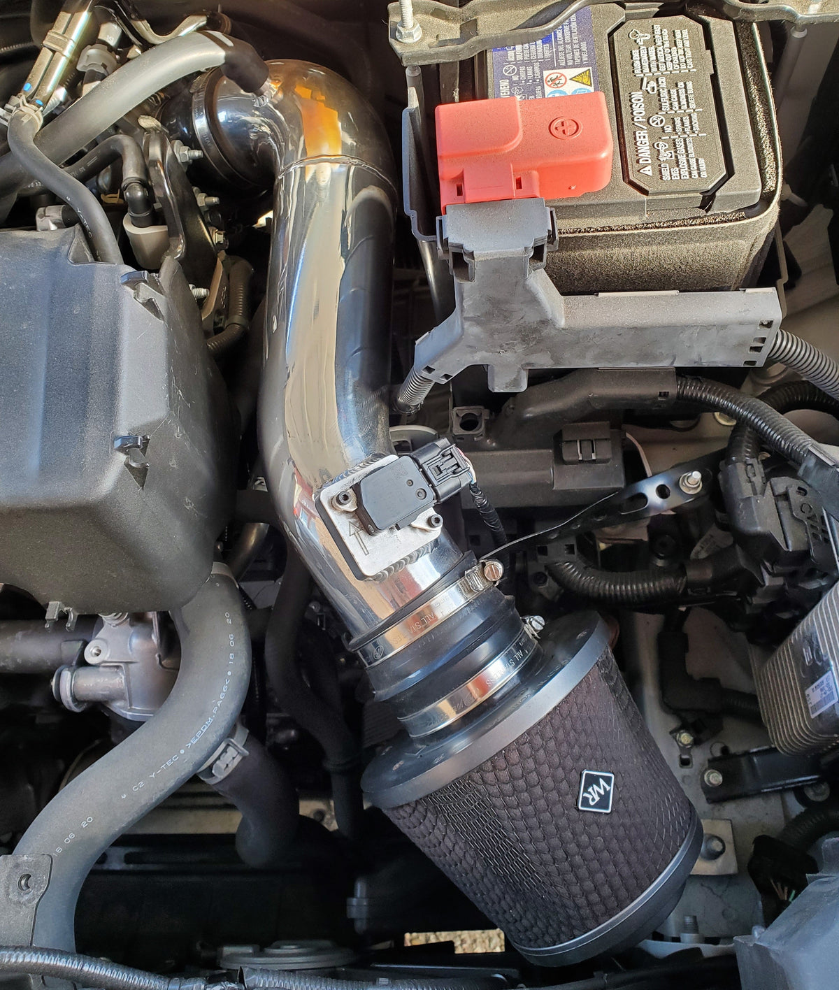 Weapon R Secret Weapon intake 301-181-101 installed on Honda CR-V 2.4L