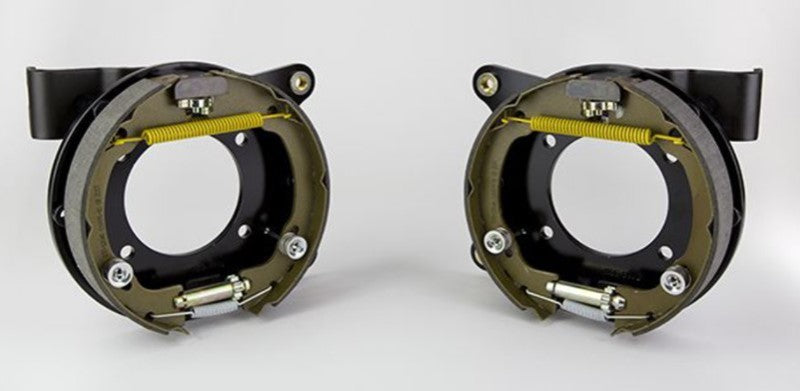 Wilwood Brackets (2) - Disc/Drum Ford 8.8 Special - 3.15in Bearing 2.50in Offset 1pc 0.81in Rotor-thumbmail-1