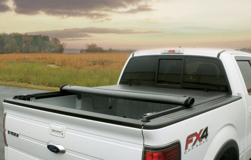 Lund 15-17 Chevy Colorado (6ft. Bed) Genesis Roll Up Tonneau Cover - Black-thumbmail-21