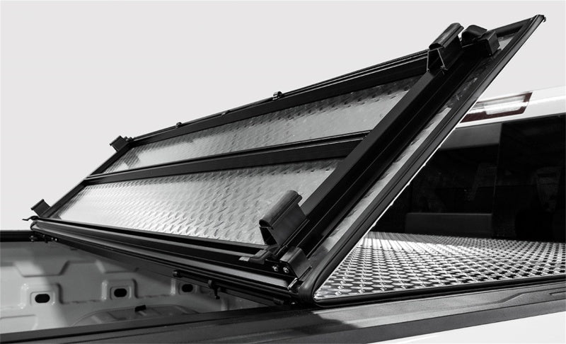 Access LOMAX Folding Hard Cover 15+ Chevy/GMC Colorado/Canyon 6ft Box Black Urethane-thumbmail-4