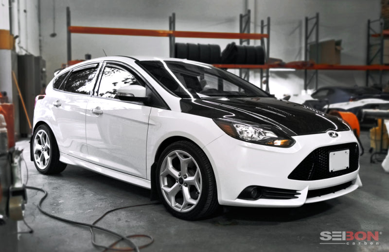 Seibon 12-13 Ford Focus RS-Style Carbon Fiber Hood-thumbmail-2