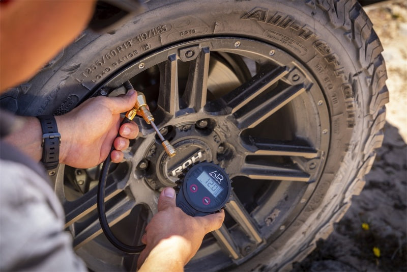 ARB E-Z Deflator Digital Gauge with Extended Valve-thumbmail-1