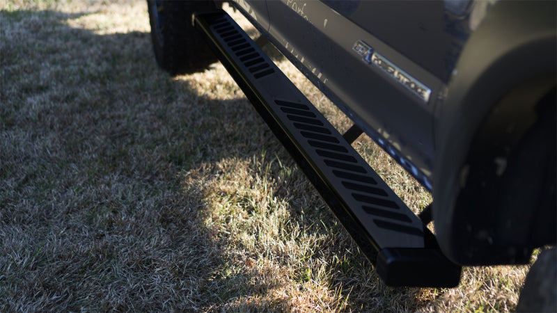 Lund 15-17 Chevy Colorado Crew Cab Summit Ridge 2.0 Running Boards - Black-thumbmail-8